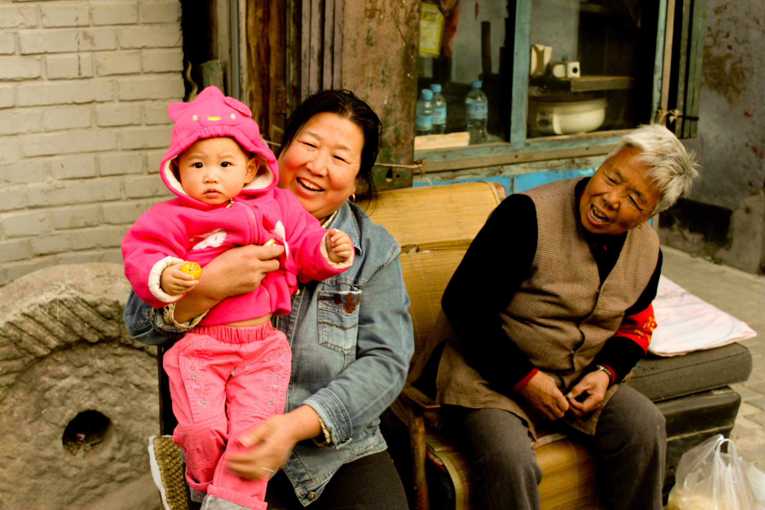 Проблемы страны китая. Китайские родители. Семья китайцев. Воспитание детей в Китае. Демографическая политика Китая.